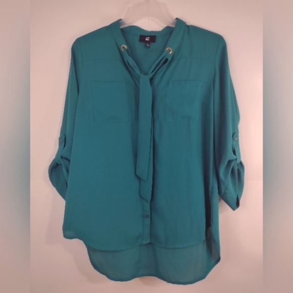 Blouse - Picture 1 of 5